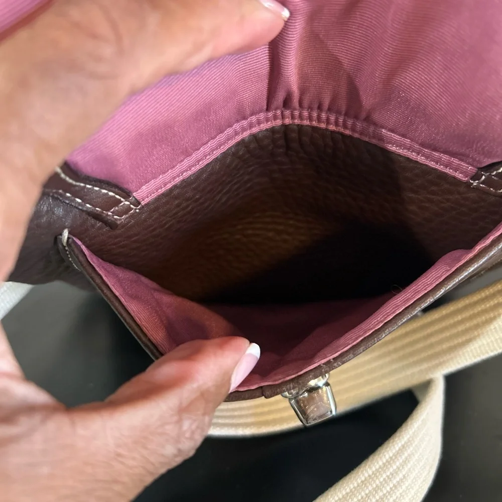 Coach pebbled brown leather crossbody bag - Picture 10 of 11